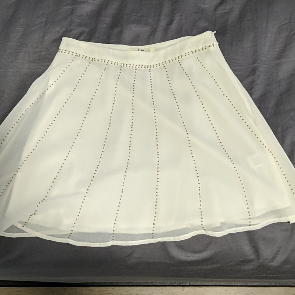 Cream mini skirt